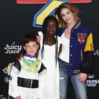 Jillian Michaels together with her two children.
